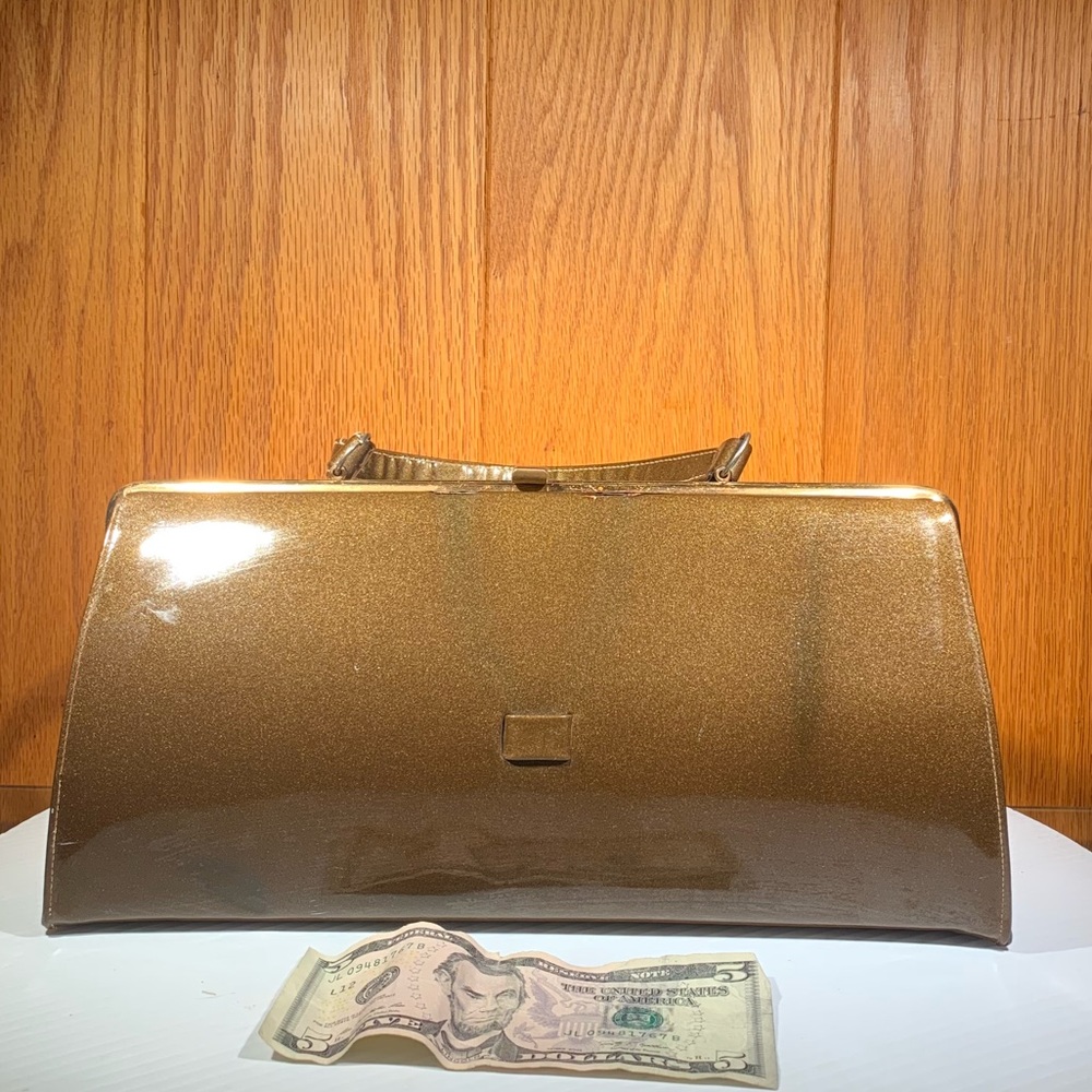 Purse - Picture 2 of 7